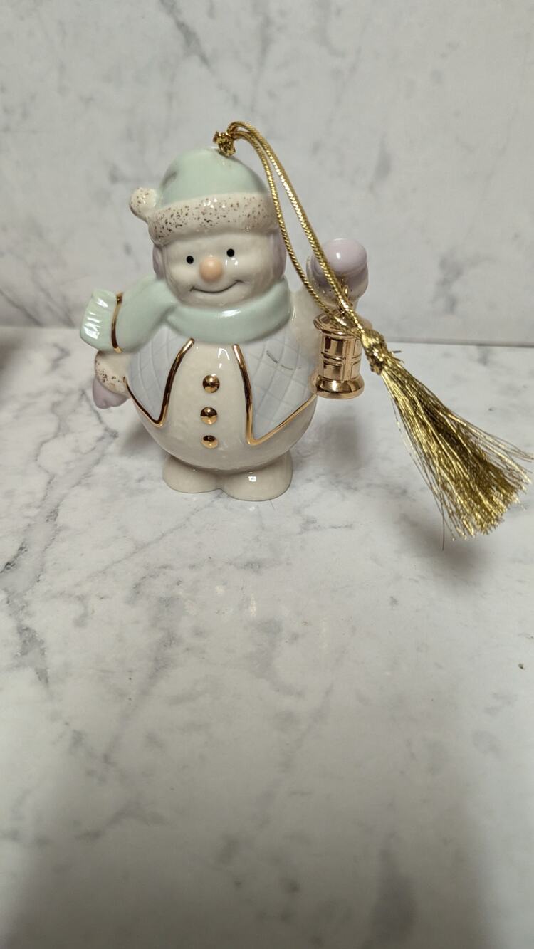 Lenox porcelain collectable snowman Christmas ornament marked with box